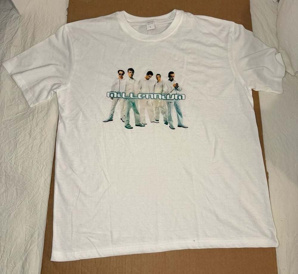 Backstreet Boys Millennium Album Cover Graphic T-Shirt White Size L NWOT
